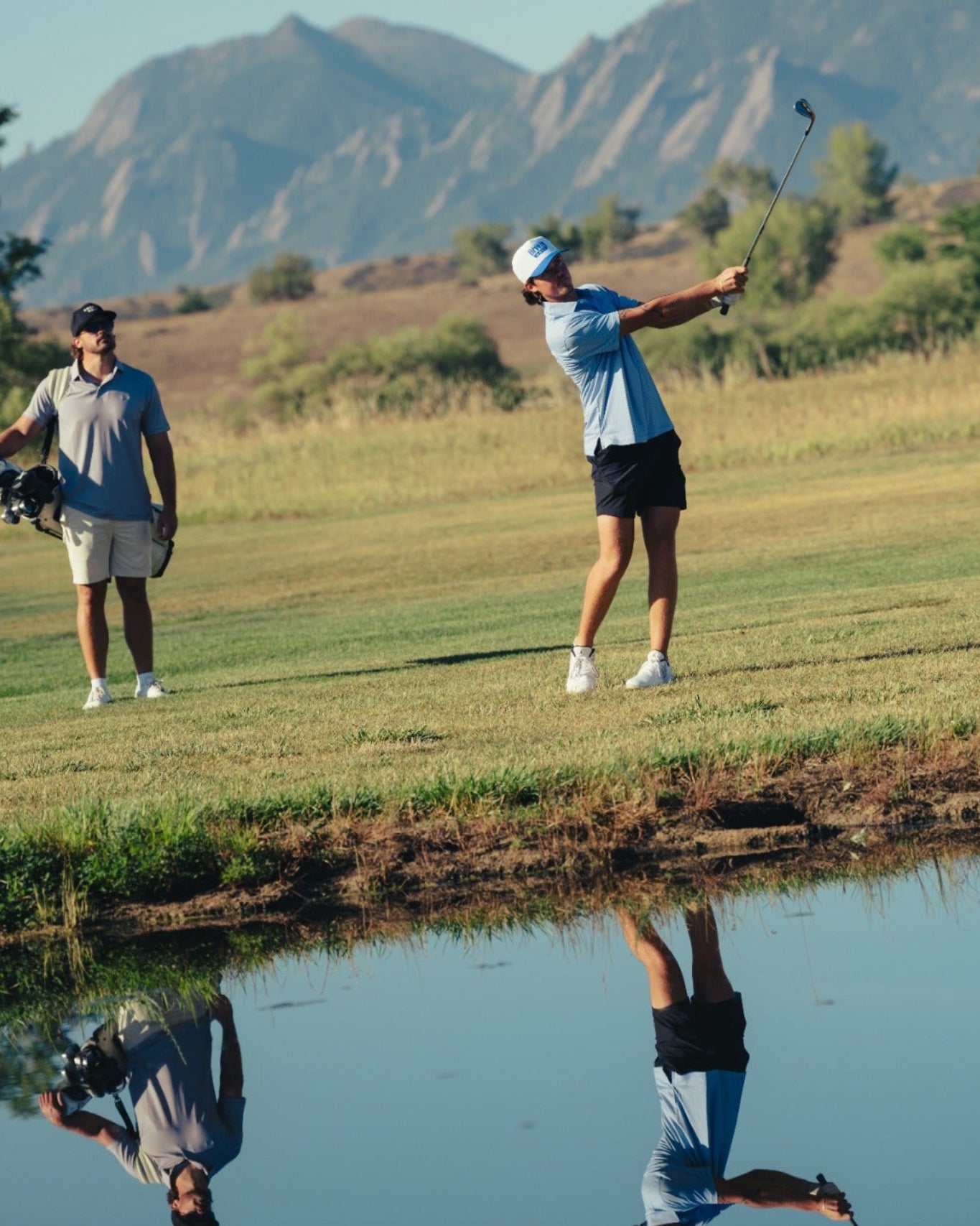 The Striped Polo True Blue - Breezy Golf