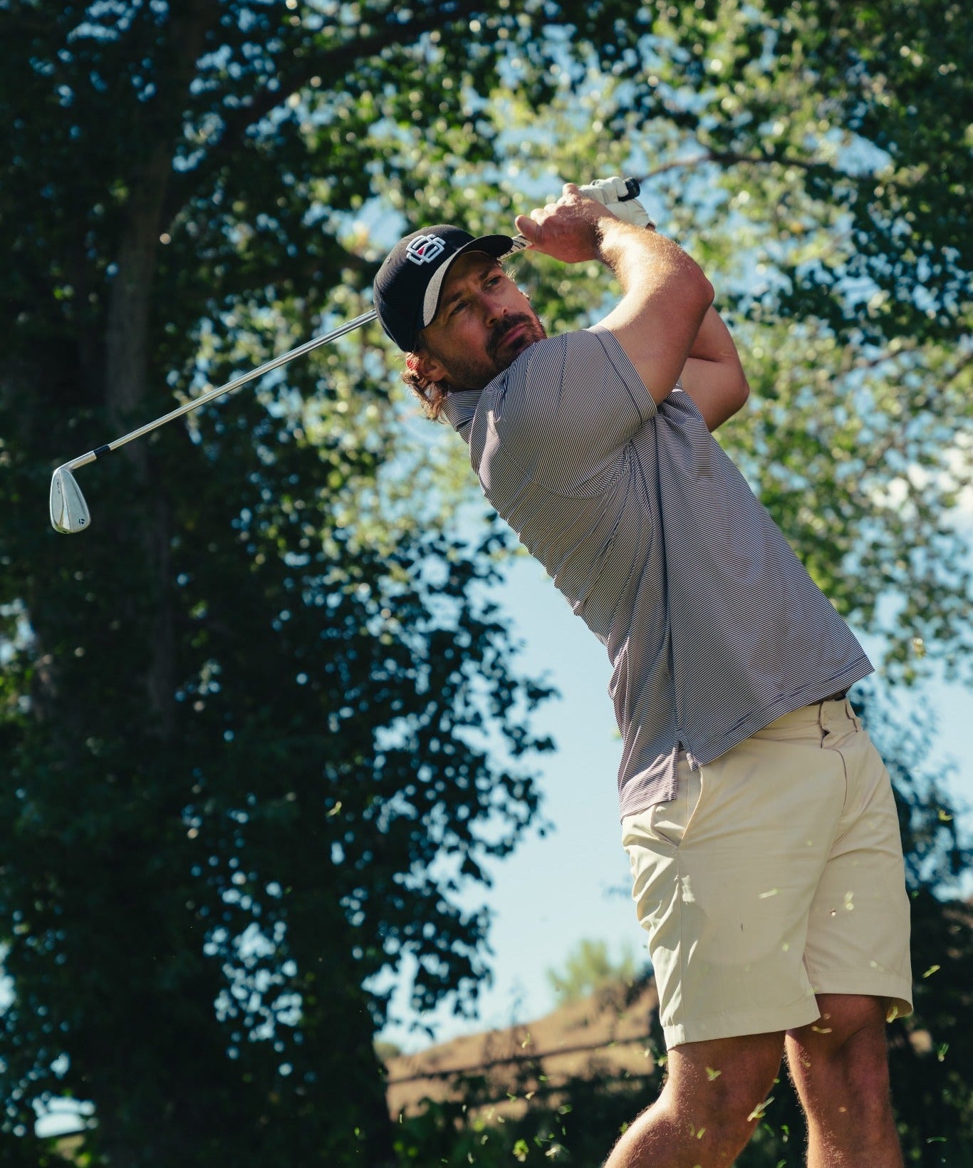 The Striped Polo Maroon - Breezy Golf