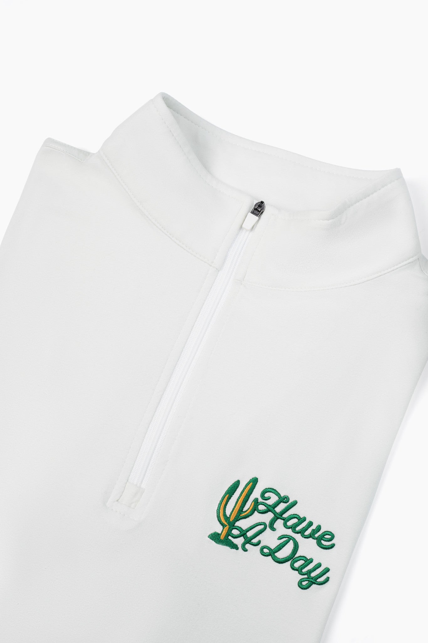 WM Phoenix Open x Breezy Heathered White Quarter-Zip | Breezy Golf | Performance Golf Apparel